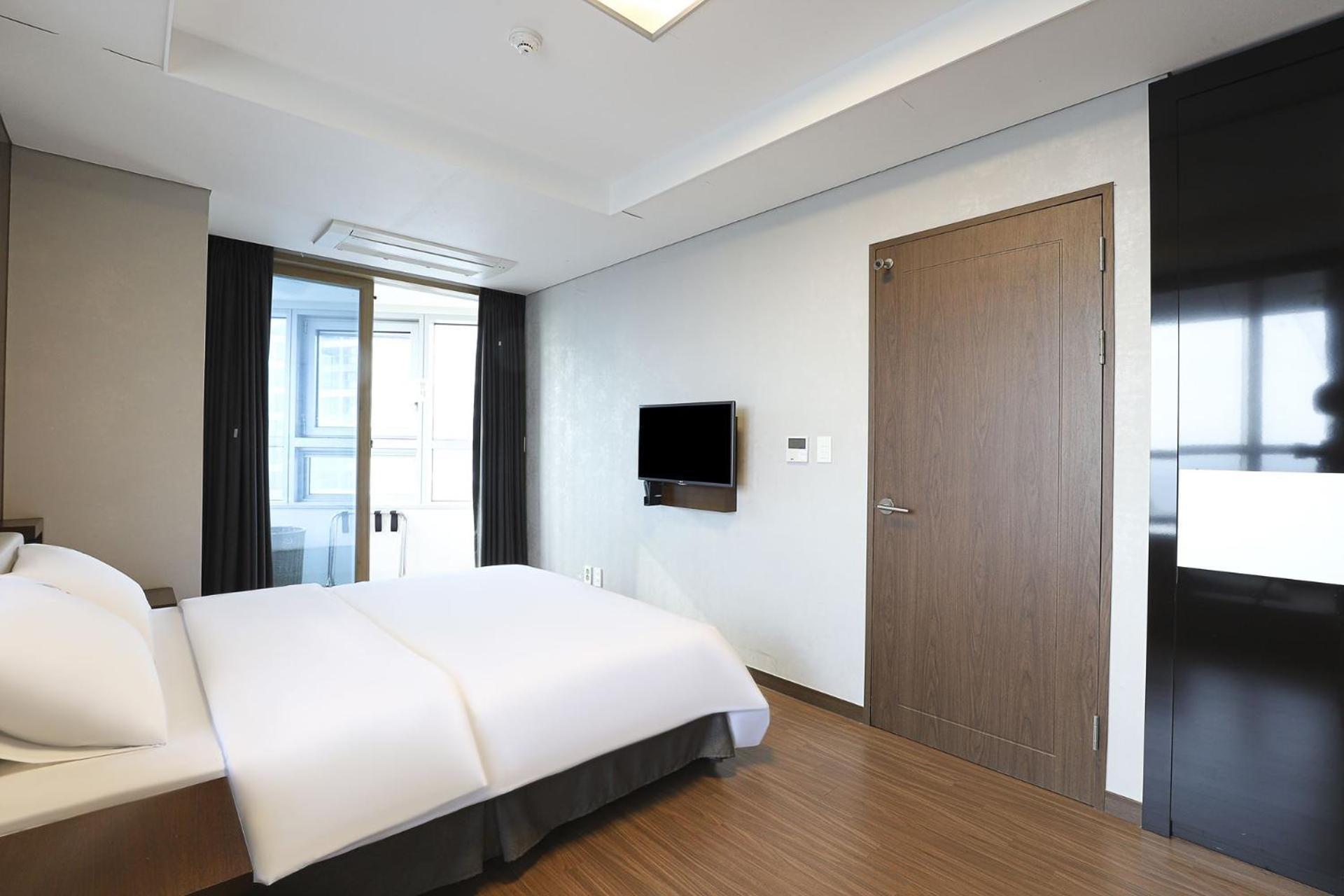 بوسان W Residence Hotel المظهر الخارجي الصورة