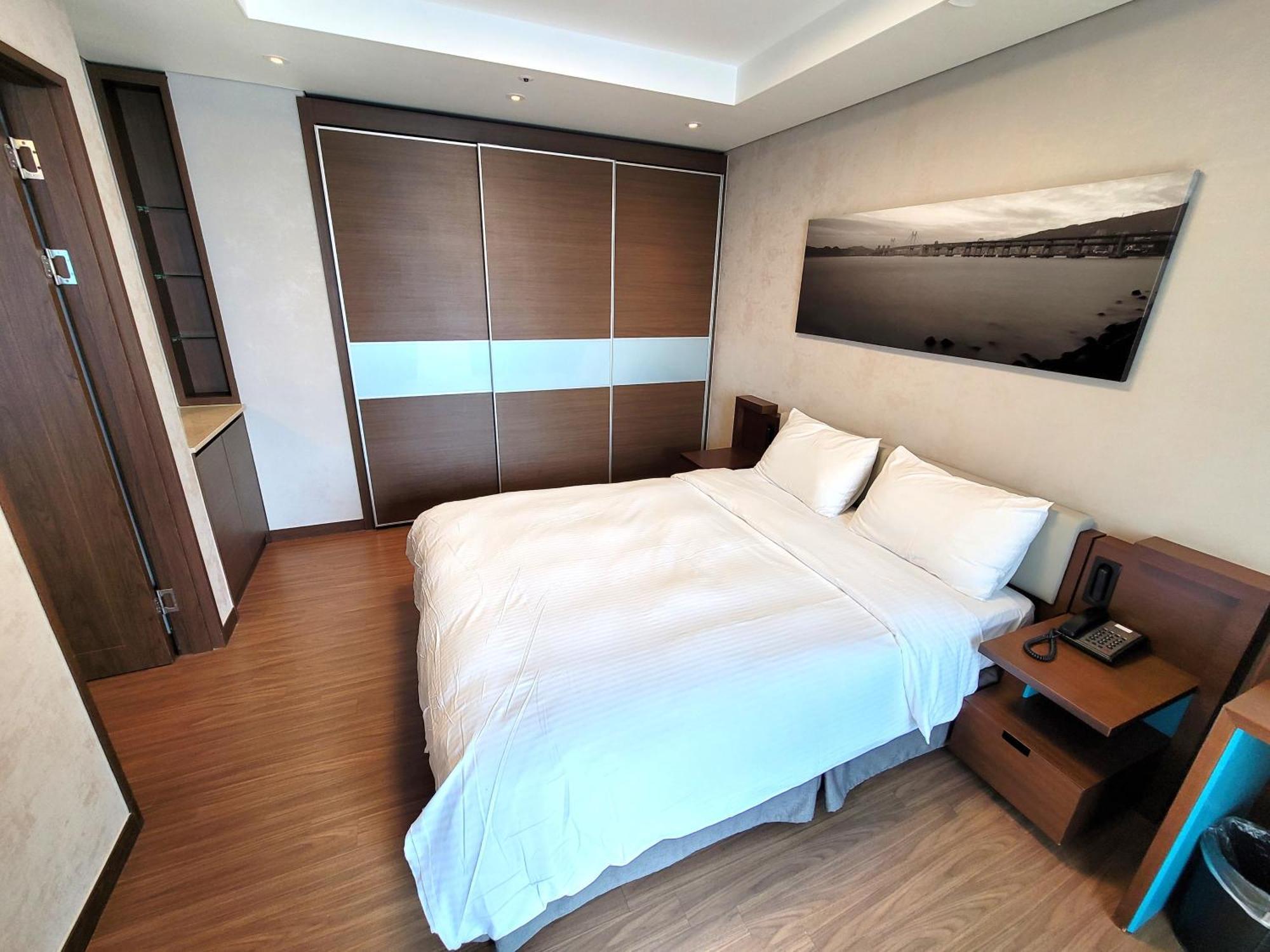 بوسان W Residence Hotel المظهر الخارجي الصورة