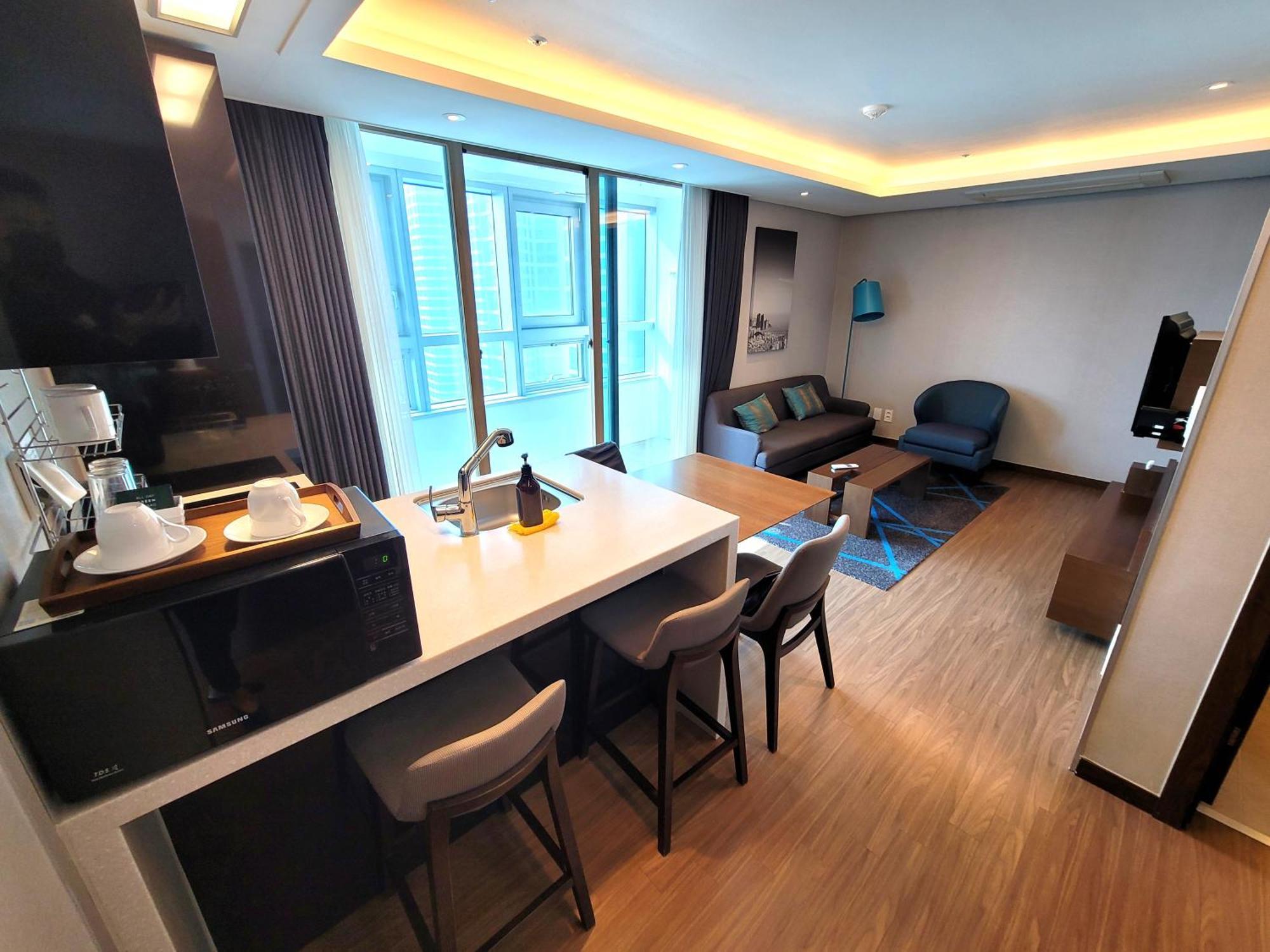 بوسان W Residence Hotel المظهر الخارجي الصورة